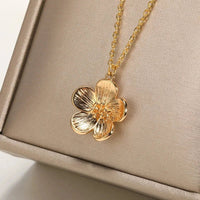 Collier Acier Inoxydable <br> Fleur - Amora Bijoux